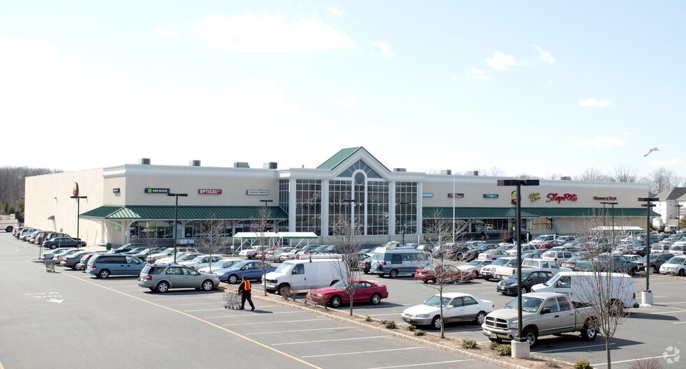 More Photos Of 400 Renaissance Blvd, North Brunswick Unknown For Lease