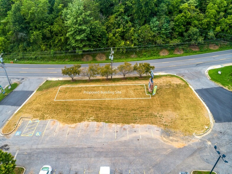 More Photos Of 695 Carl Eller Rd, Mars Hill Land For Lease