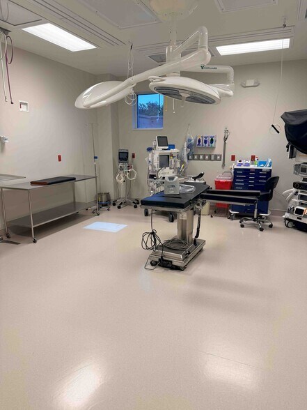 More Photos Of 731 Plaza Blvd, Coppell Medical For Sale