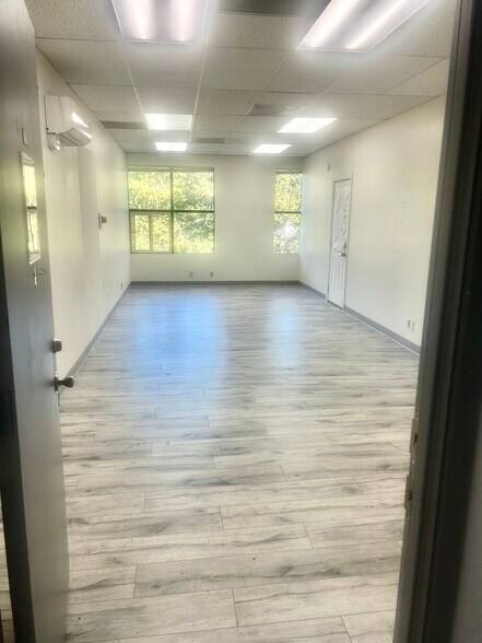 More Photos Of 8811 S Tacoma Way, Tacoma Medical For Lease