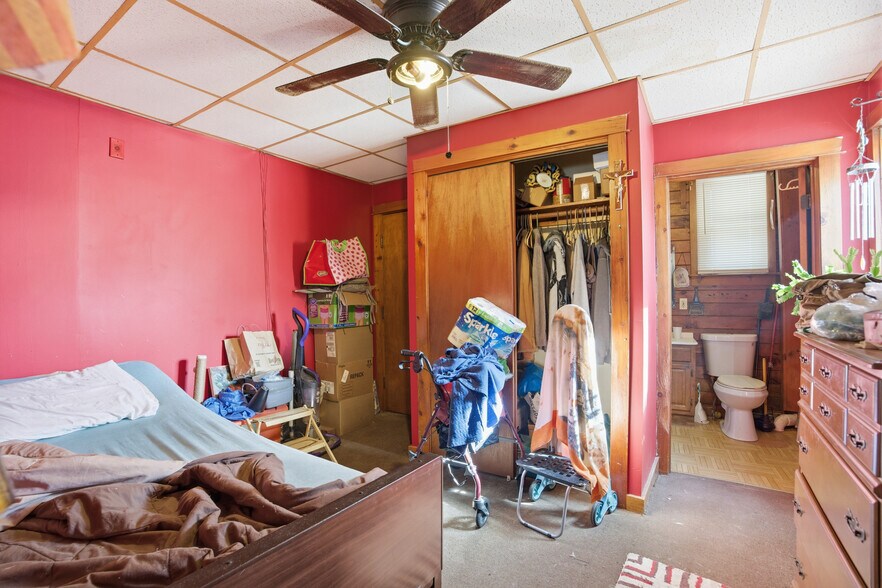 More Photos Of 130 Water St, Warren Apartments For Sale