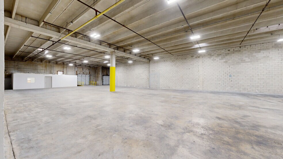 More Photos Of 7212-7282 NW 33rd St, Miami Unknown For Lease