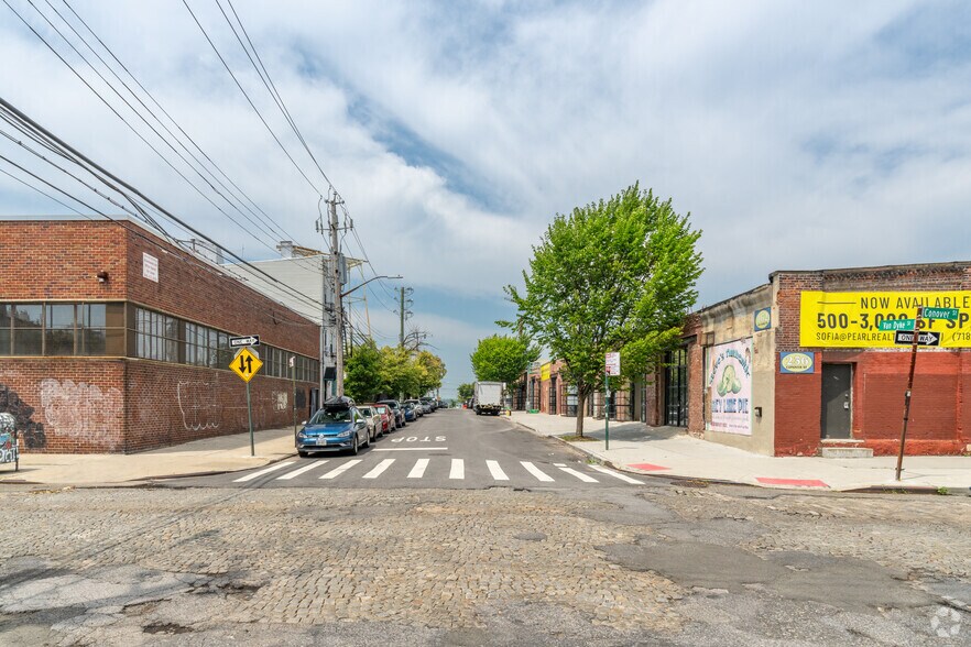 More Photos Of 162-182 Van Dyke St, Brooklyn Warehouse For Lease