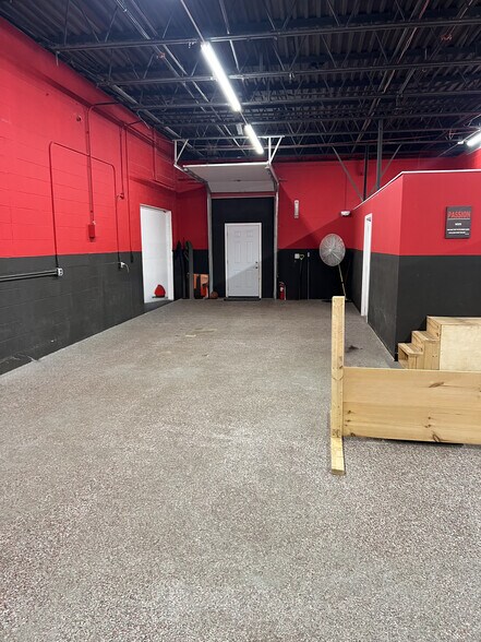 More Photos Of 5 Reynolds, Norwalk Warehouse For Lease