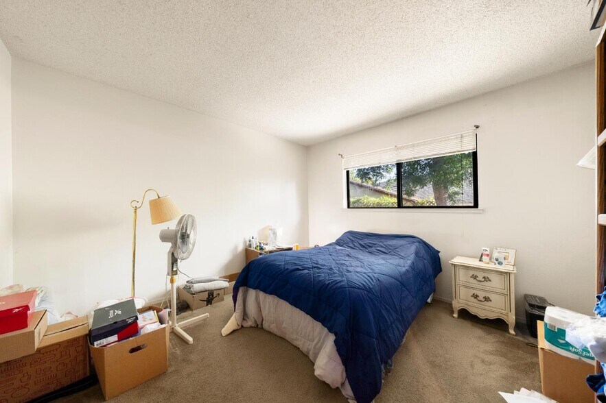 More Photos Of 5743 Woodleigh Dr, Carmichael Multifamily For Sale