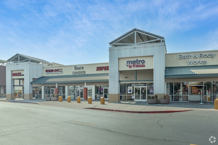 More Photos Of 3501-3711 Truxel Rd, Sacramento Unknown For Lease