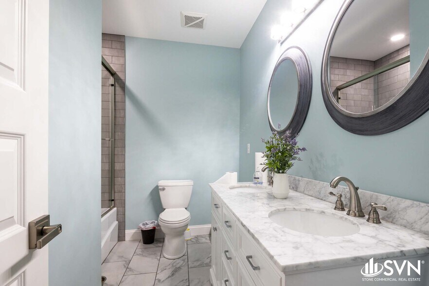 More Photos Of 209 W Jefferson St, Georgetown Office Residential For Sale