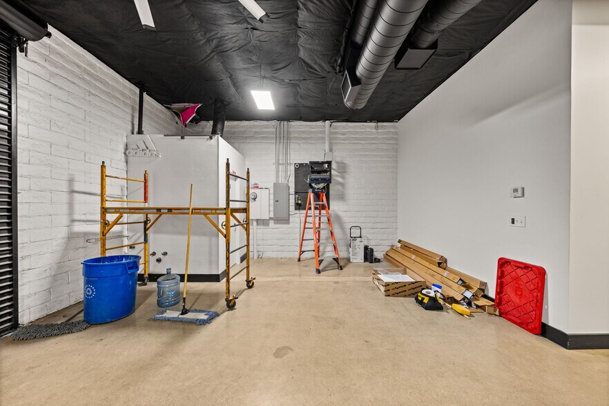 More Photos Of 701 Texas St, Redlands Office For Sale