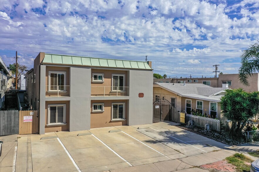 More Photos Of 4629 Bancroft St, San Diego Apartments For Sale
