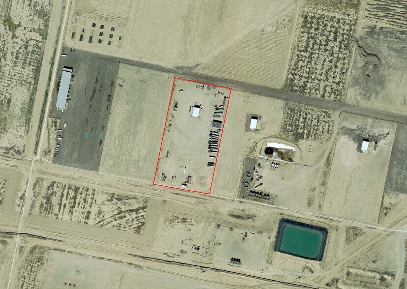 More Photos Of 463 Blackbird Dr, Pecos Industrial For Lease