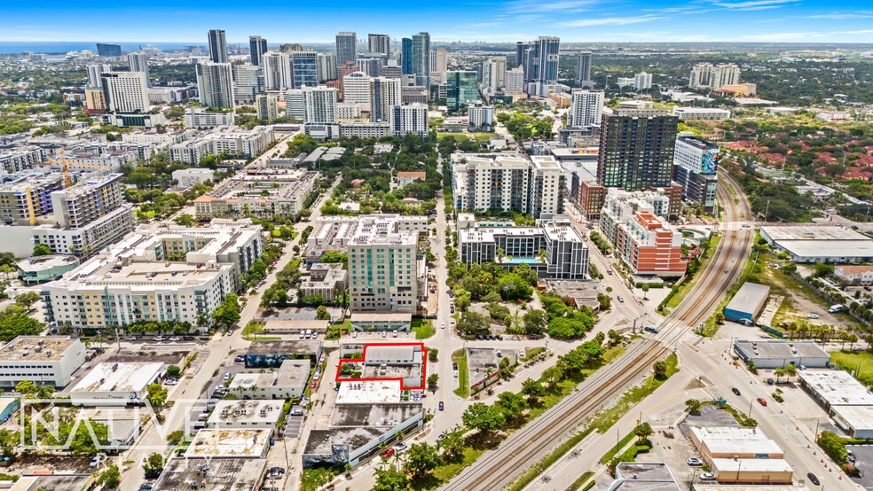 More Photos Of 702-706 NE 1st Ave, Fort Lauderdale Restaurant For Lease