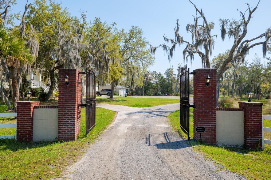 More Photos Of 155 Cedar Lodge Ln, Waverly Lodge Meeting Hall For Sale