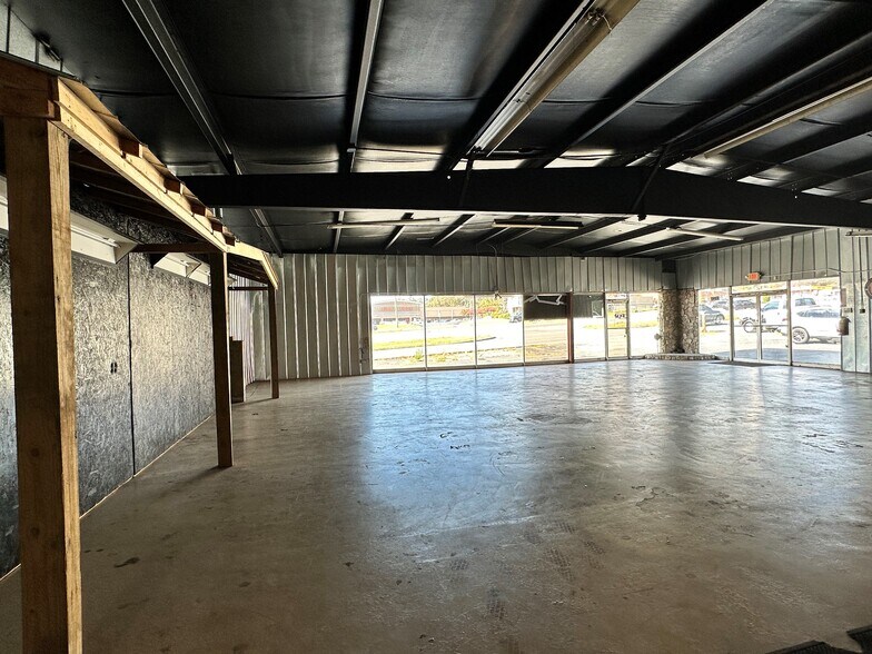 188 N Morningside Dr, Cartersville, GA 30121 Retail For Lease