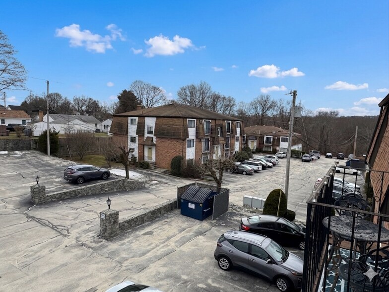 More Photos Of 6 8 12-14 Rosemont Terrace and 50-68 Woonasquatuck, Providence Apartments For Sale