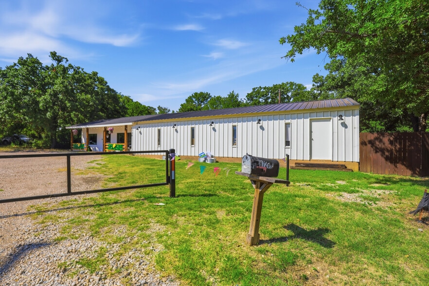 More Photos Of 6720 Dick Price Rd, Mansfield Office For Lease