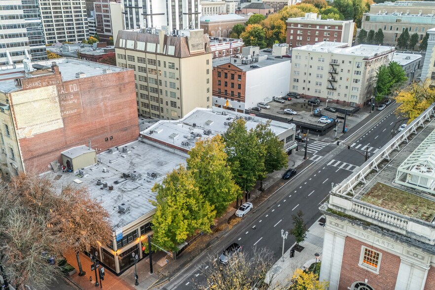 More Photos Of 822-838 SW 10th Ave, Portland Office For Sale