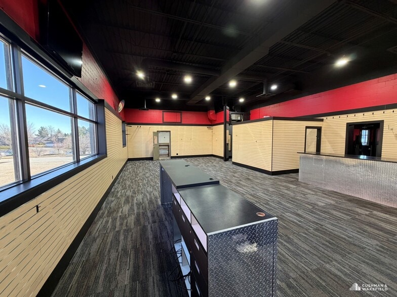 More Photos Of 5924 S College Ave, Fort Collins Freestanding For Lease