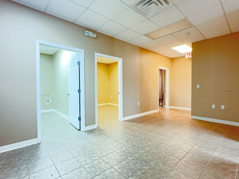 More Photos Of 8400 Astronaut Blvd, Cape Canaveral Medical For Sale