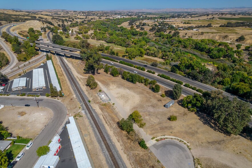 More Photos Of 0 Riverside Ave, Paso Robles Land For Sale