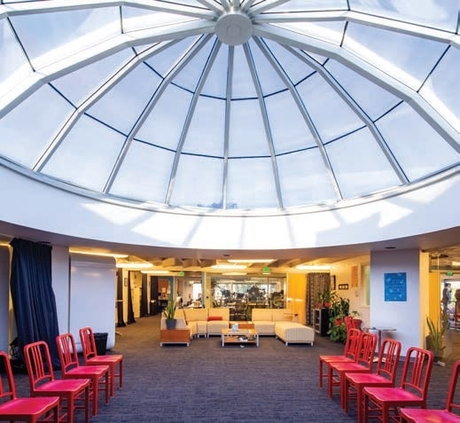 More Photos Of 2741 Middlefield Rd, Palo Alto Office For Lease