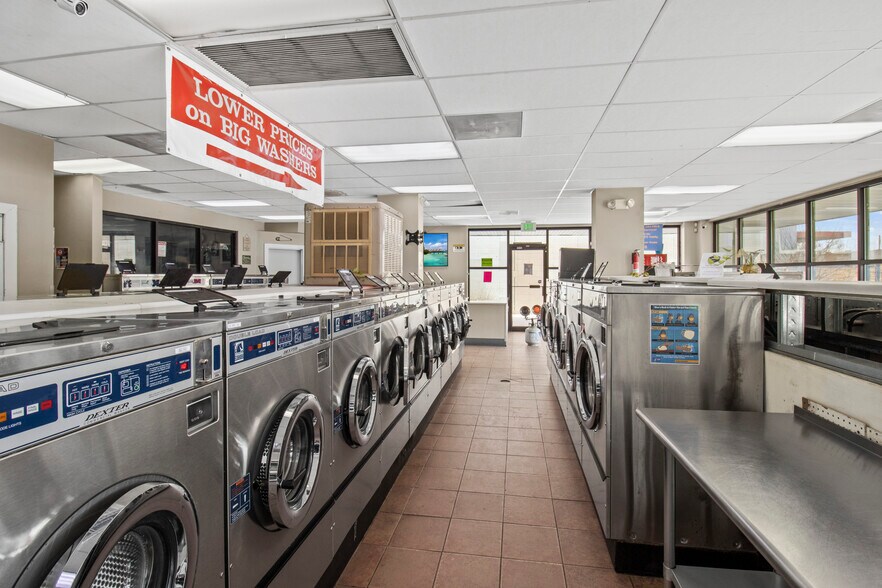 More Photos Of 3519 W Colfax Ave, Denver Storefront Retail Office For Sale