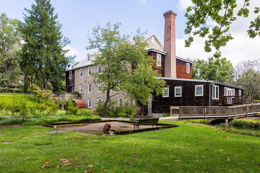 More Photos Of 2201 Old Court Rd, Brooklandville Office For Lease