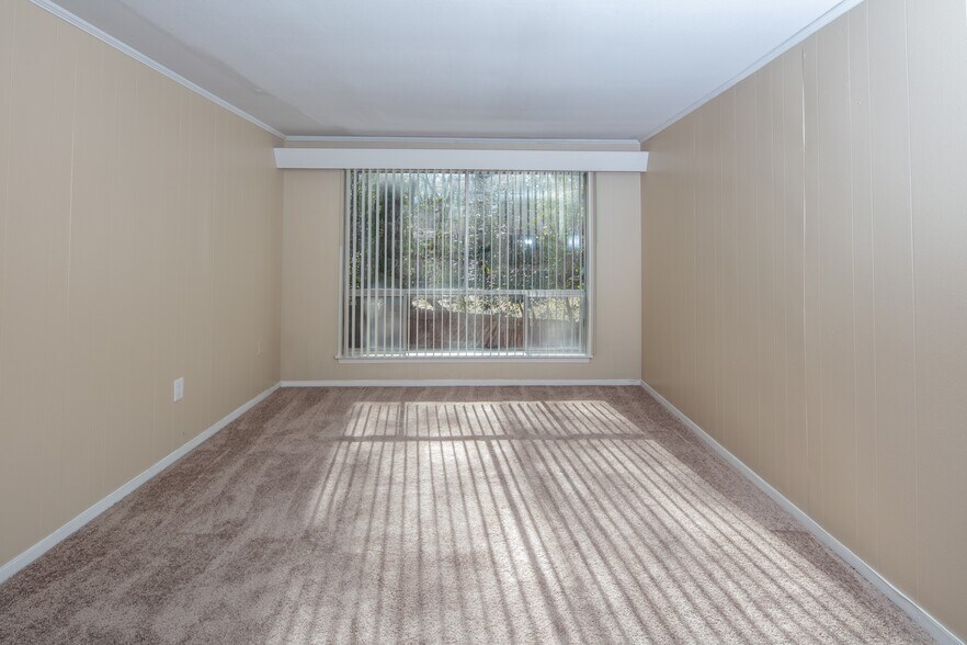 More Photos Of 620 S 28th Ave, Hattiesburg Apartments For Sale