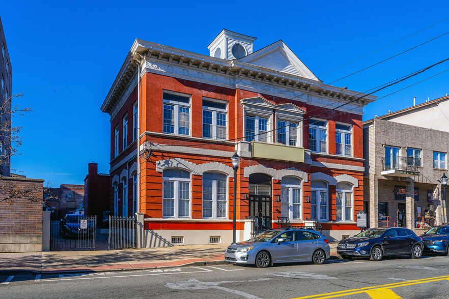 More Photos Of 4407-4411 Park Ave, Union City Loft Creative Space For Sale