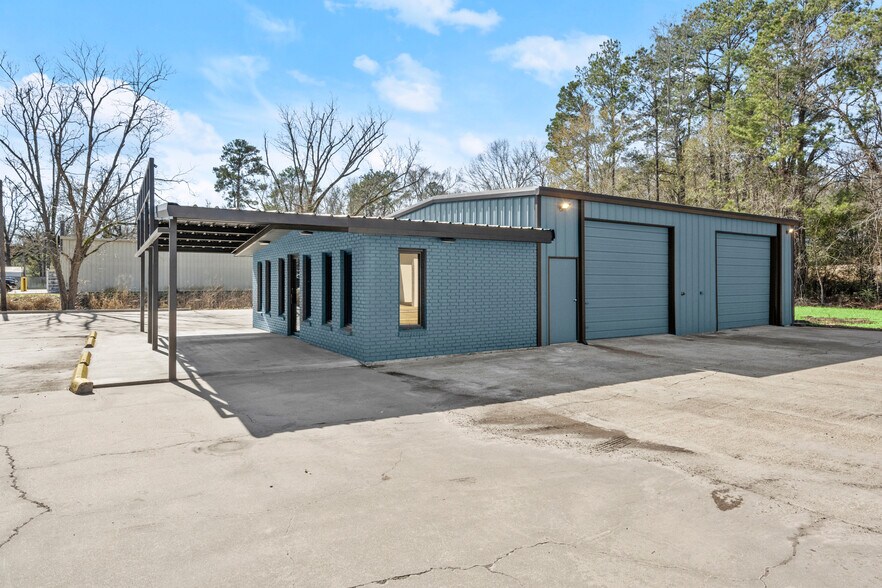 More Photos Of 407 S Home St, Corrigan Auto Dealership For Lease