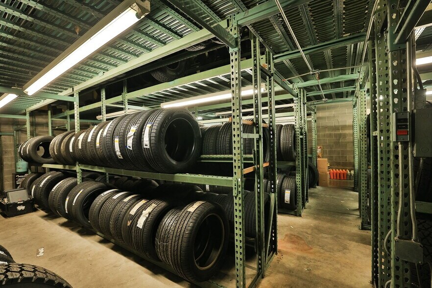 More Photos Of 2650 W I-20, Grand Prairie Unknown For Lease