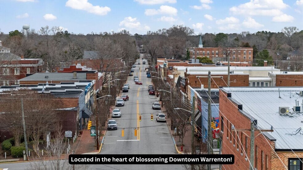 More Photos Of 101-103 E Franklin St, Warrenton Research And Development For Lease