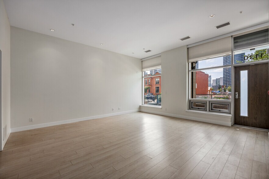More Photos Of 1130 3 St SE, Calgary Flex For Sale