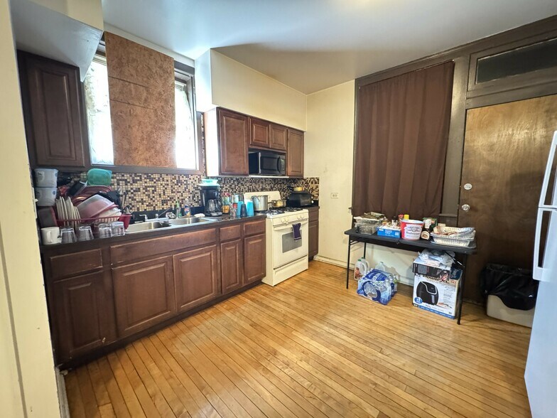 More Photos Of 6308 S Albany Ave, Chicago Apartments For Sale