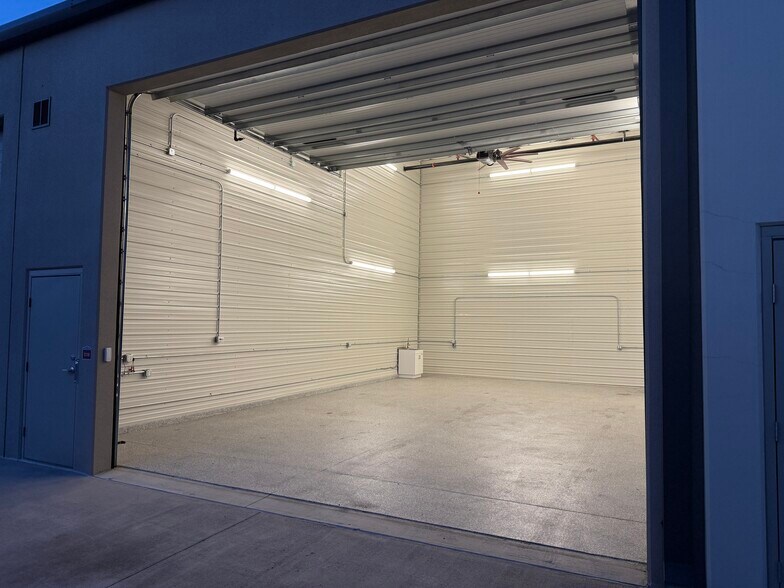 More Photos Of 1931 Liggett Rd, Castle Rock Self Storage For Sale