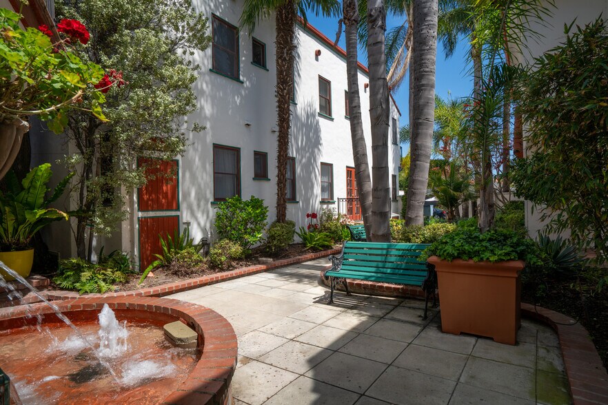 More Photos Of 815 Roswell Ave, Long Beach Apartments For Sale