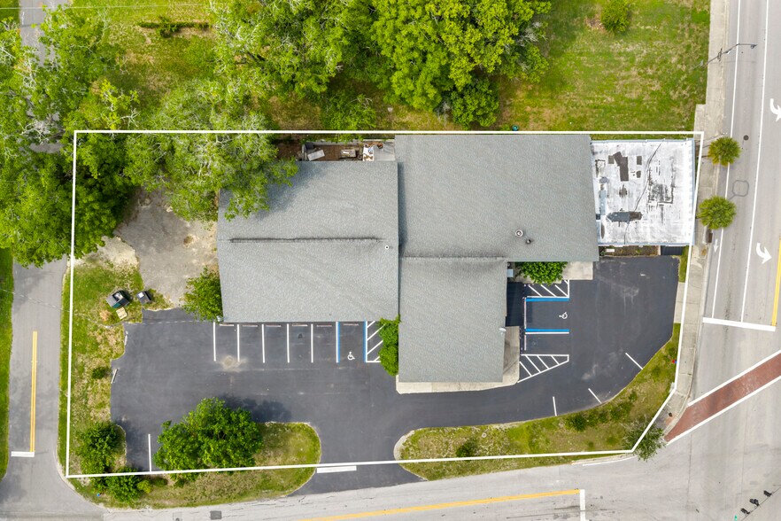 More Photos Of 1412 N Magnolia Ave, Ocala Flex For Sale