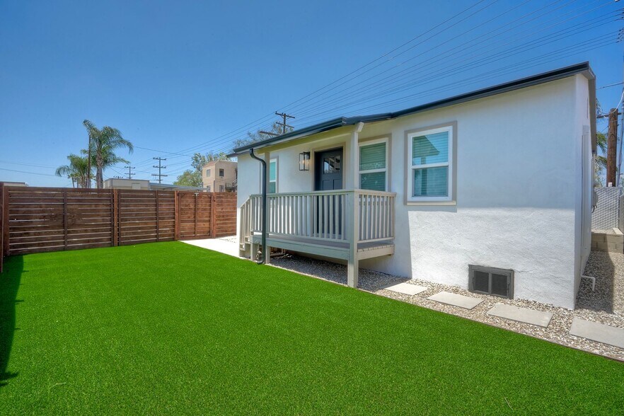 More Photos Of 1045 Main St, Ramona Freestanding For Sale