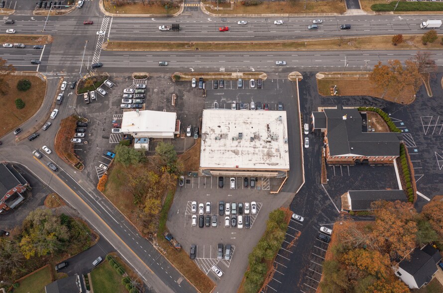 More Photos Of 497 Ritchie Hwy, Severna Park Unknown For Lease