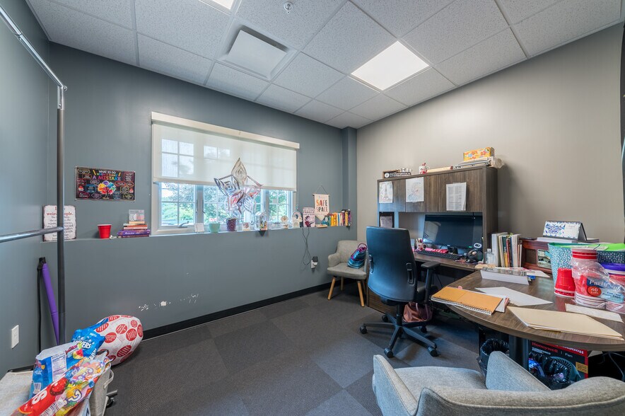 More Photos Of 900 Fairmont Rd, Morgantown Office For Sale