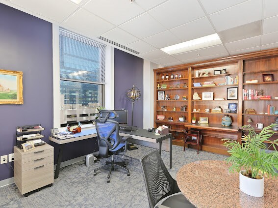 More Photos Of 233 E Redwood St, Baltimore Coworking Space