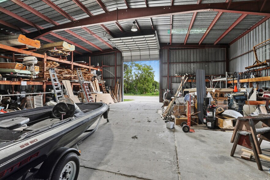 More Photos Of 100 Water St, Menasha General Retail For Sale