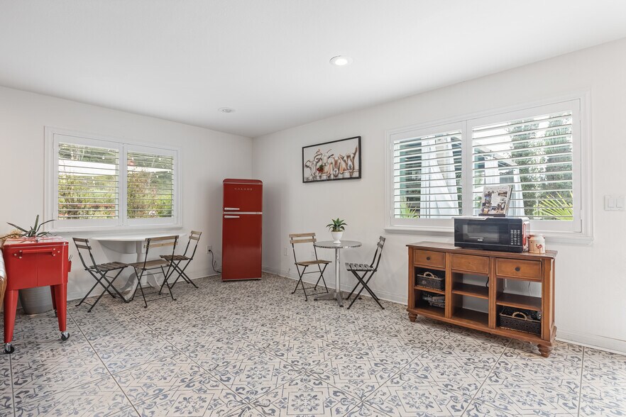 More Photos Of 22053 Highland St, Wildomar Specialty For Sale