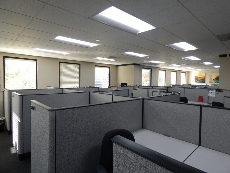 More Photos Of 900 Main St, Pleasanton Office For Lease