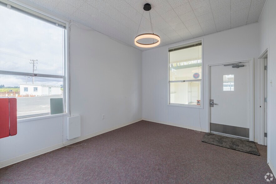 More Photos Of 1680 Los Carneros Ave, Napa Schools For Sale