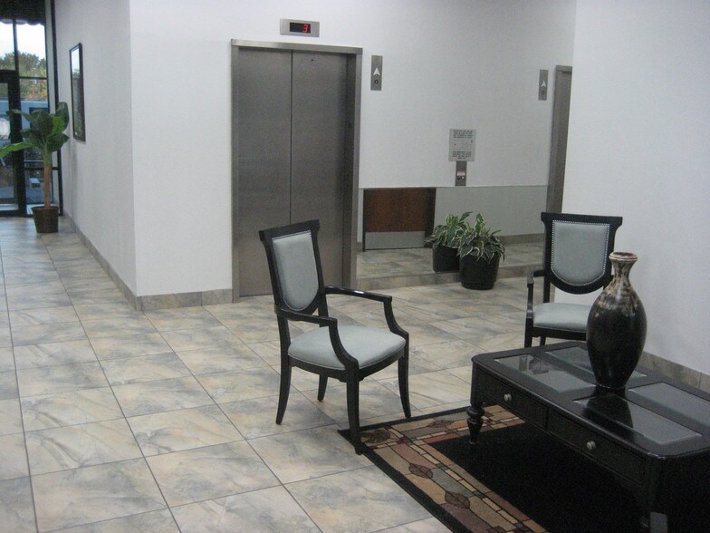 More Photos Of 3939 E US Highway 80, Mesquite Office For Lease