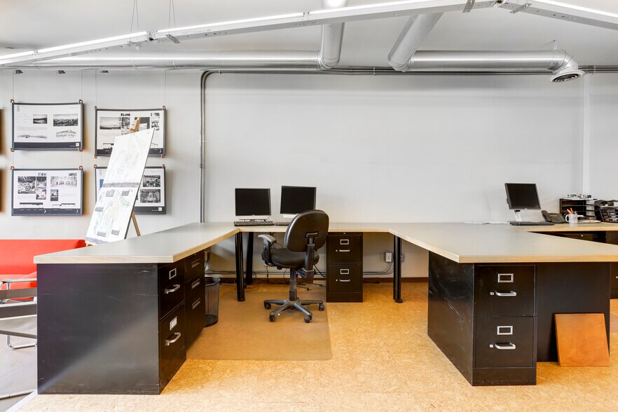 More Photos Of 4023 Zuni St, Denver Storefront For Sale