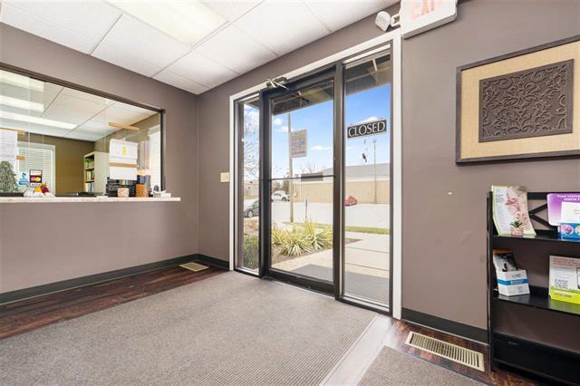 More Photos Of 4718 National Rd E, Richmond Office For Lease