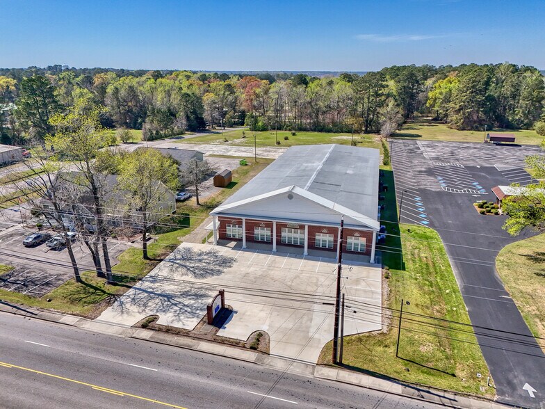 More Photos Of 69 Jessamine Ave, Georgetown Flex For Lease