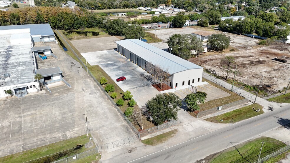 Primary Photo Of 327 Thorpe Rd, Orlando Service For Lease