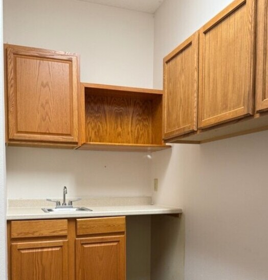 More Photos Of 3261 US Highway 441/27, Fruitland Park Medical For Lease